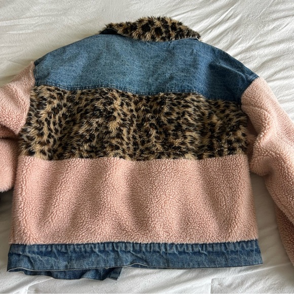 Forever 21 Jacket - Picture 3 of 3